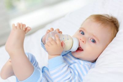 Bật mí cách pha sữa cho trẻ sơ sinh chính xác nhất