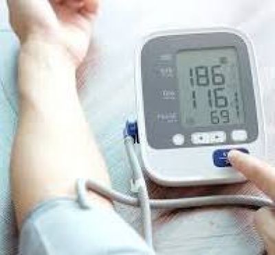 Huyết áp cao làm tăng nguy cơ đột quỵ