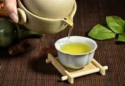 6 th&oacute;i quen uống tr&agrave; c&oacute; thể hại gan, đường ruột