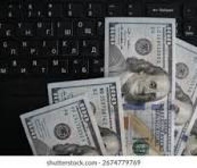 Giá USD hôm nay 10.11.2025: Đô tự do lao dốc