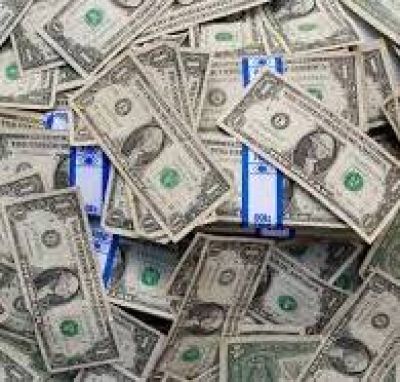 Giá USD hôm nay 8.12.2025: Đô tự do tiếp tục giảm